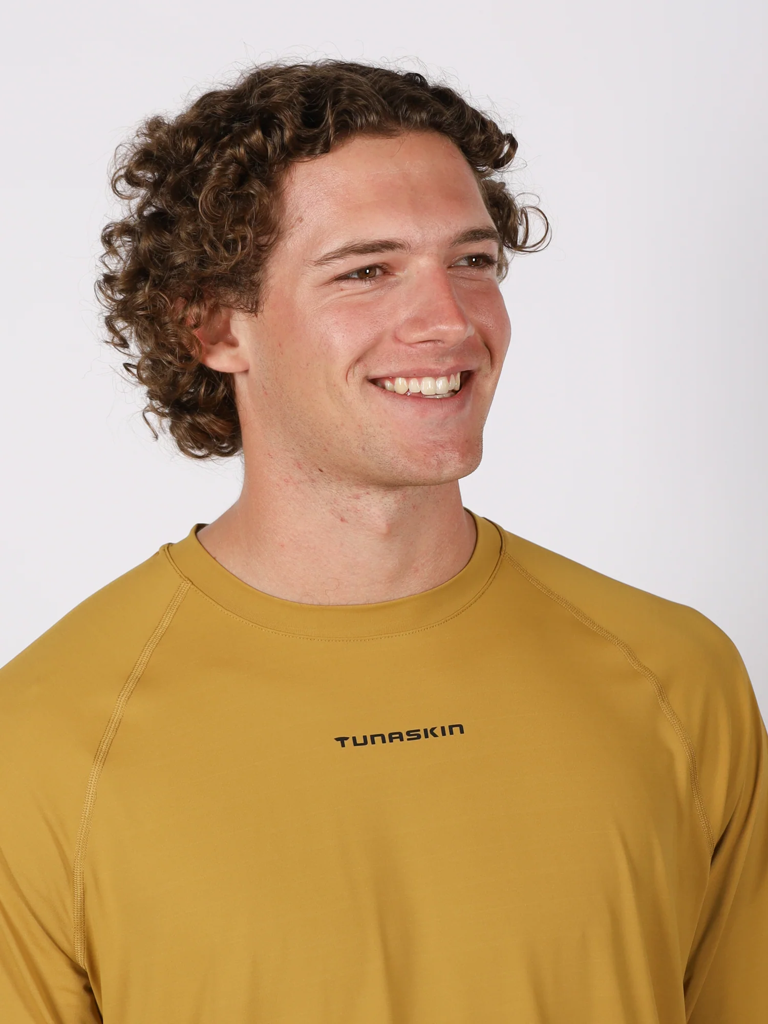 Men's Ahi Breeze Long Sleeve Tee | Saffron - Image 3