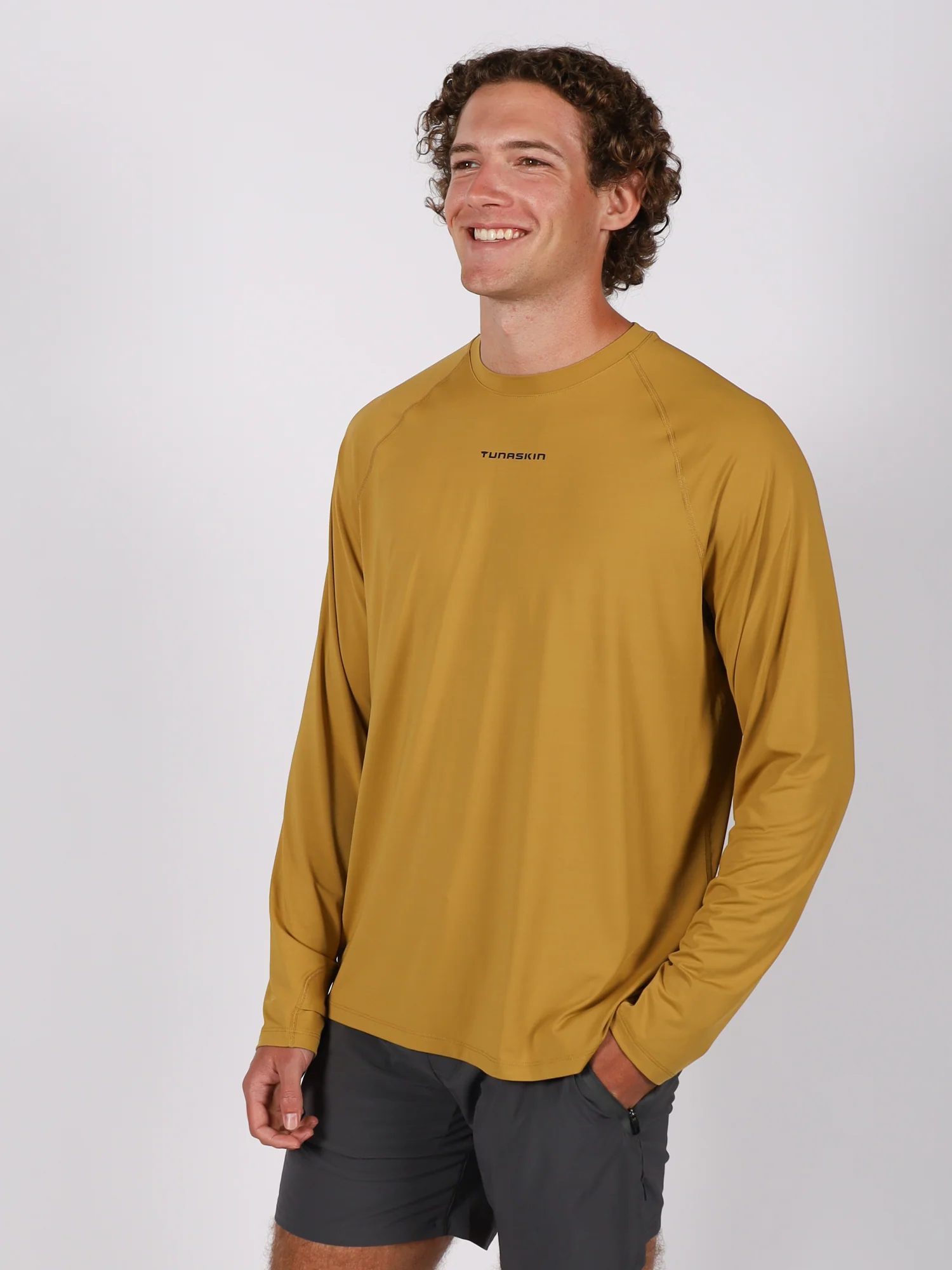 Men's Ahi Breeze Long Sleeve Tee | Saffron - Image 4