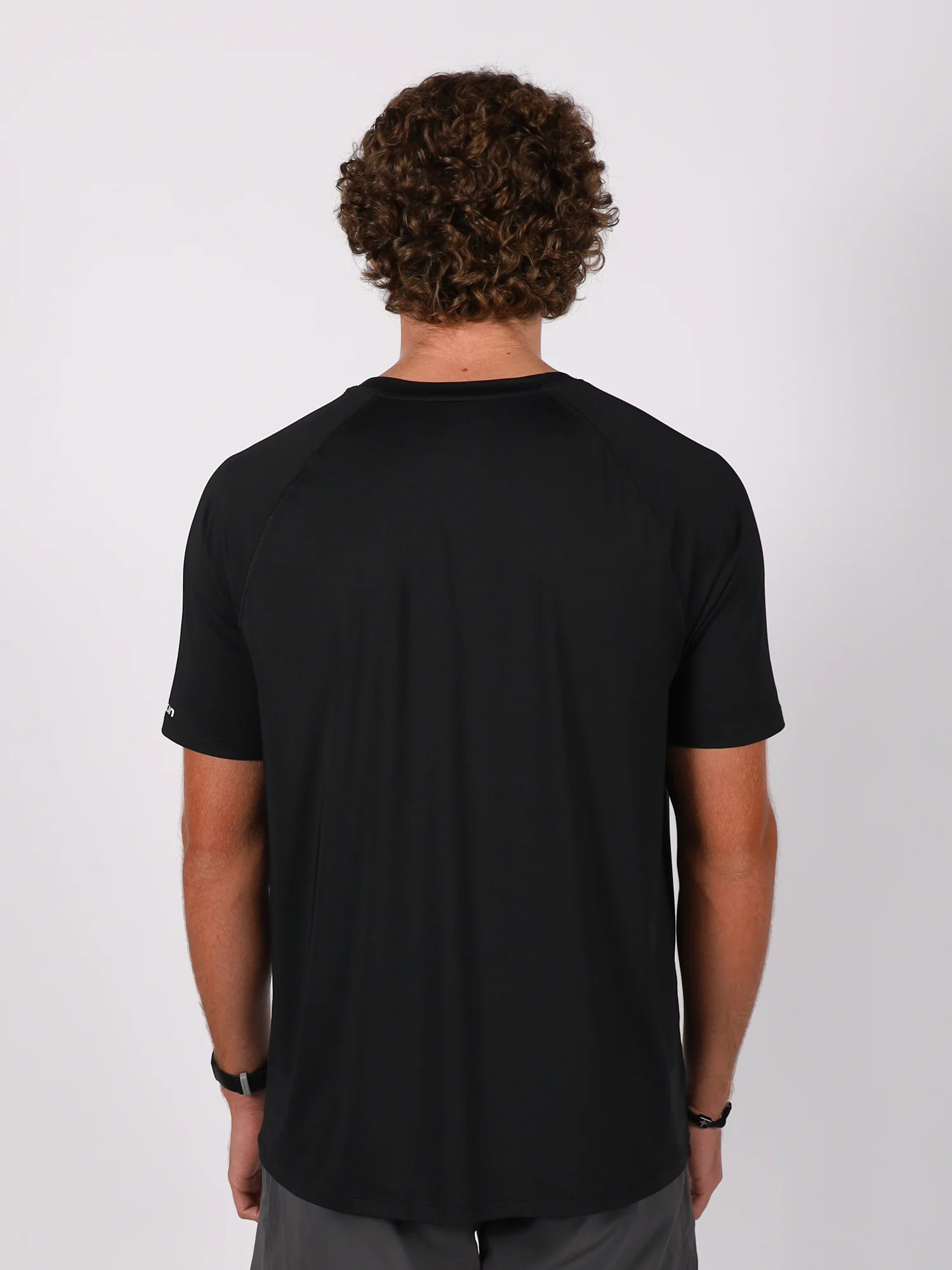 Men's Ahi Breeze Short Sleeve Tee | Black - Image 7