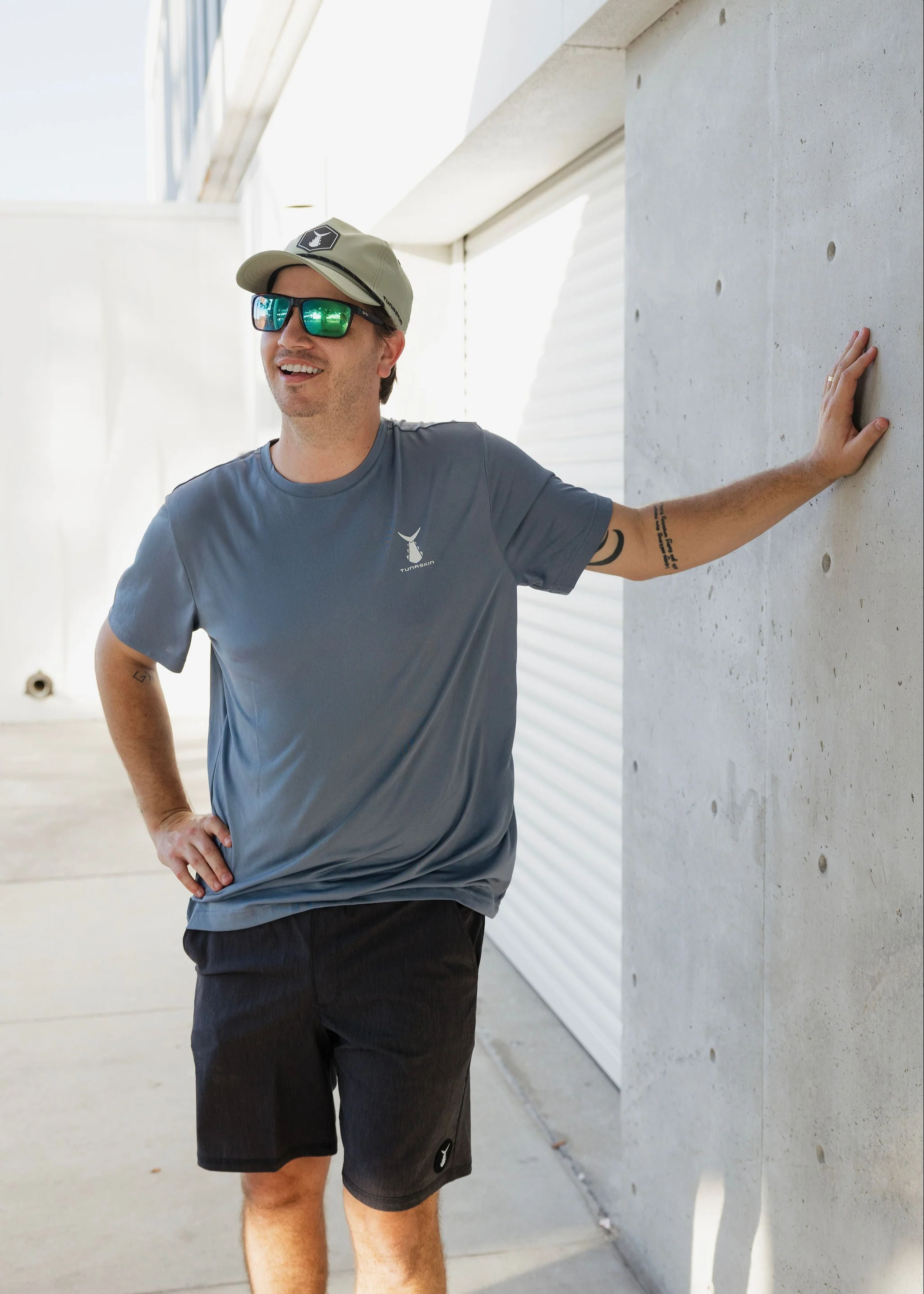 Echo Performance Short Sleeve | Charcoal