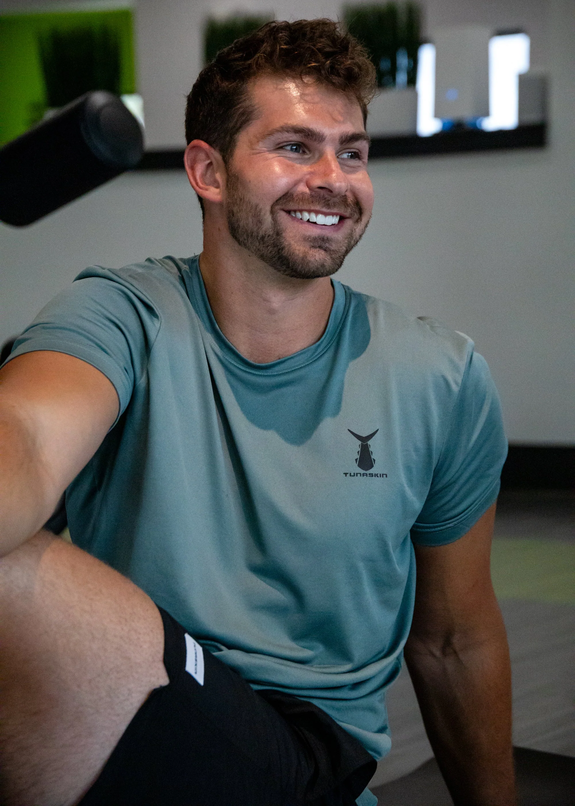 Echo Performance Short Sleeve | Olive - Image 3