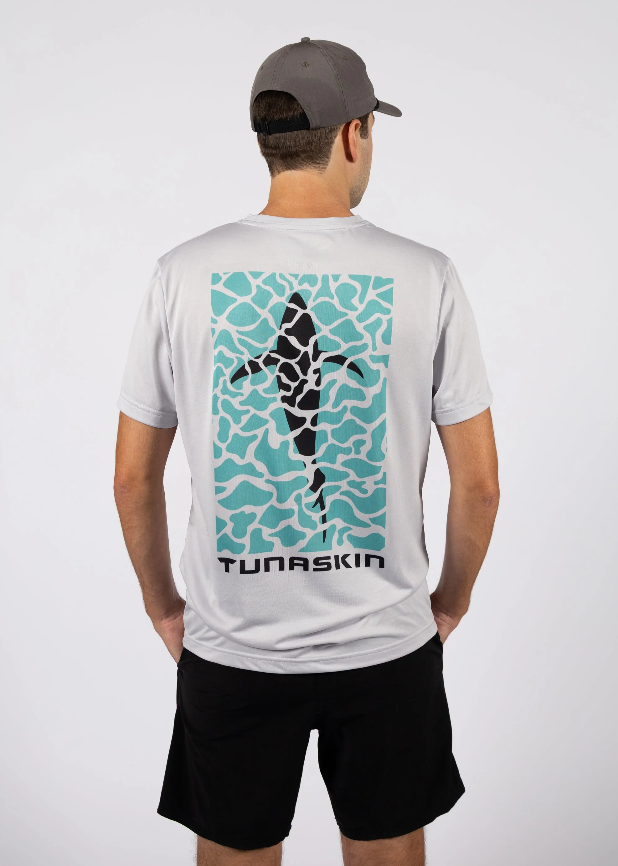 Tuna in Water | Men's Echo Performance Short Sleeve | Silver - Image 4