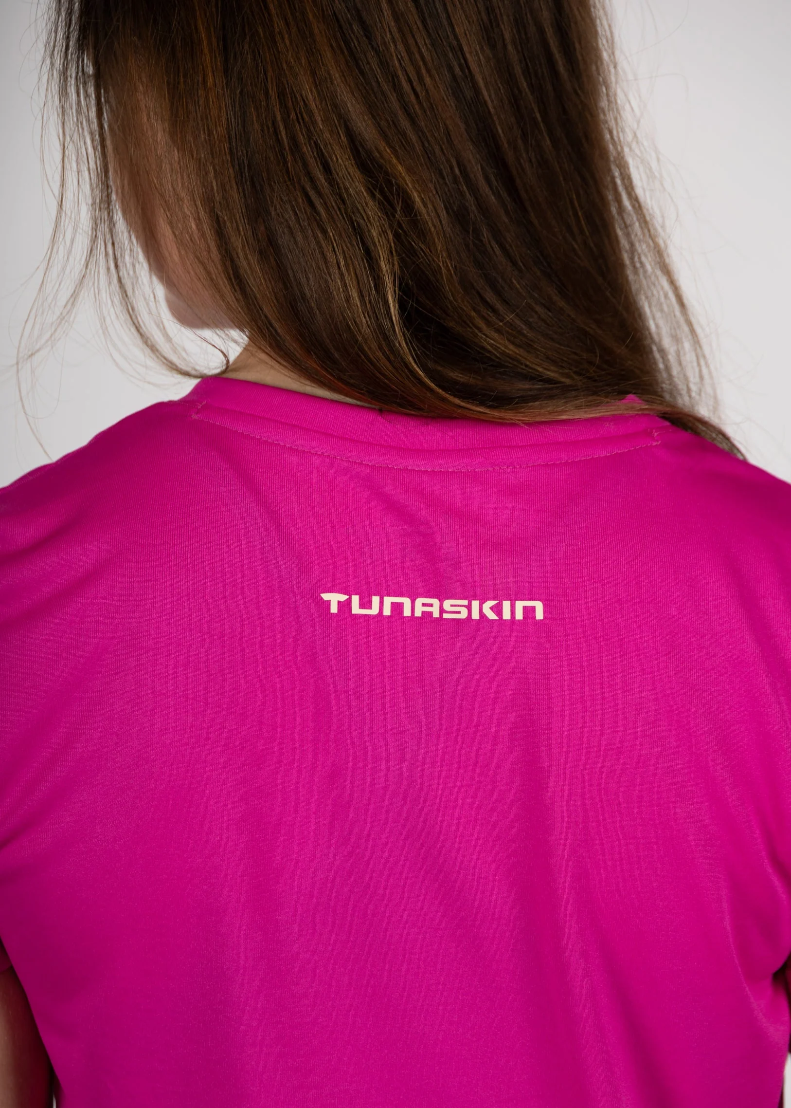 Women's Echo Performance Short Sleeve V-Neck | Dragonfruit - Image 4