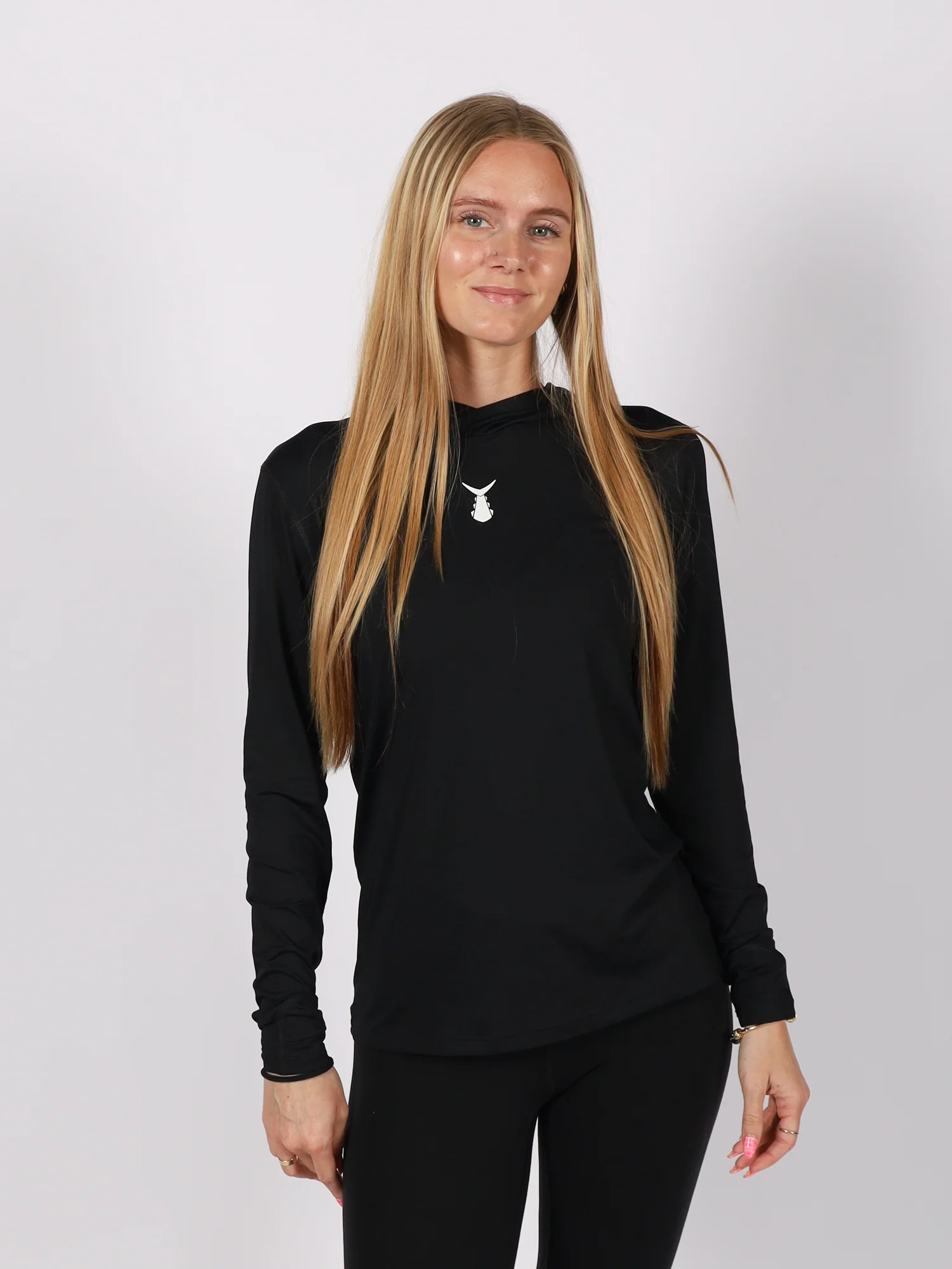 Ahi Breeze Women's Hoodie | Black - Image 3