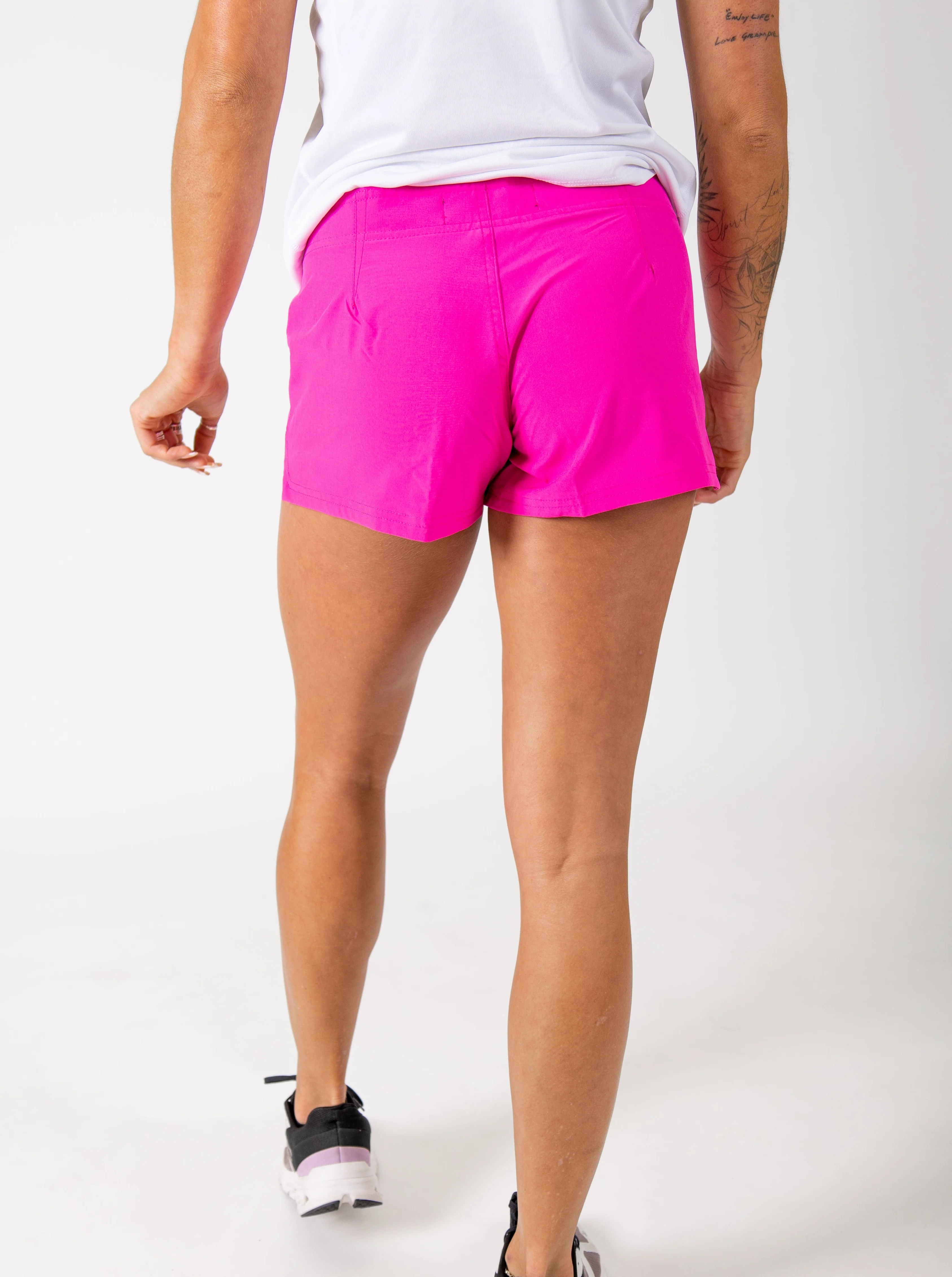 TSK Women's Set Shorts | Pink - Image 3